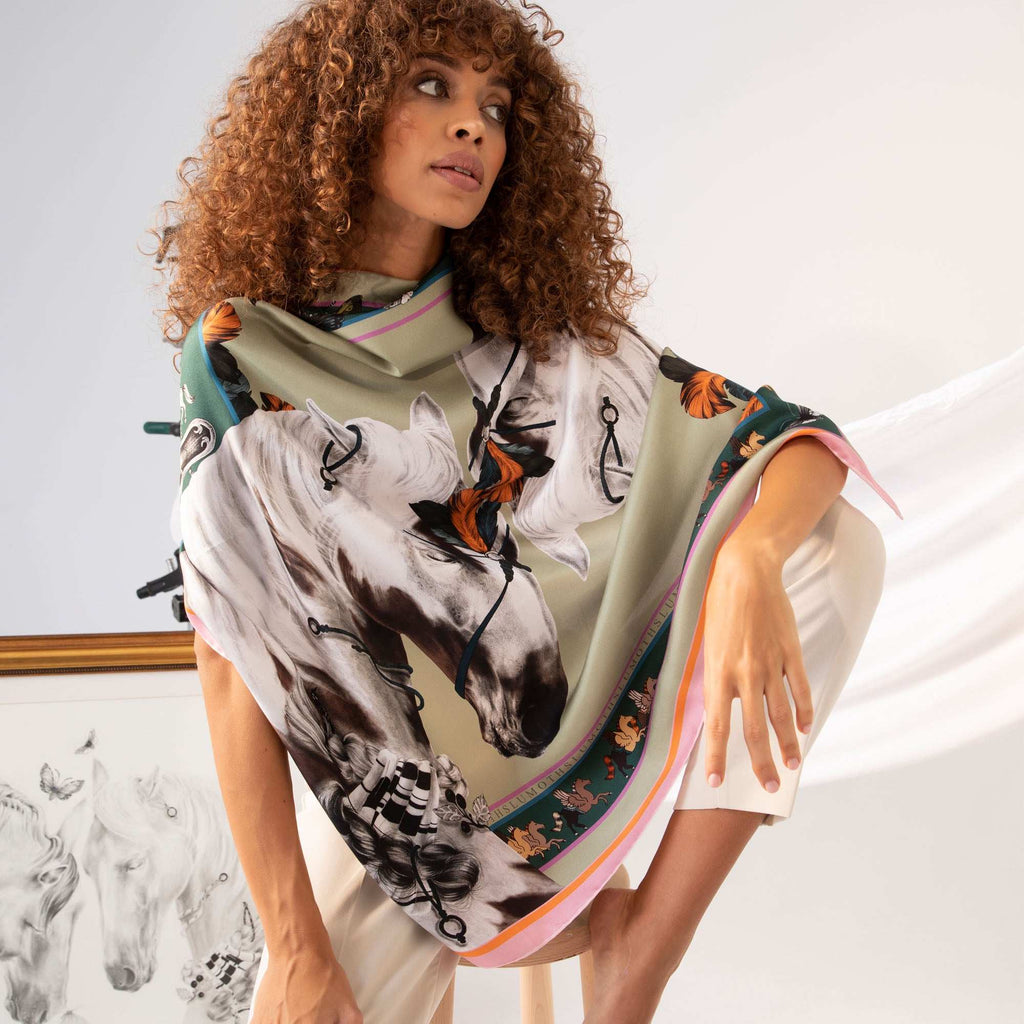 Free Spirit / Vahşi Atlar & Kelebekler Mint İpek Twill 135 cm Şal