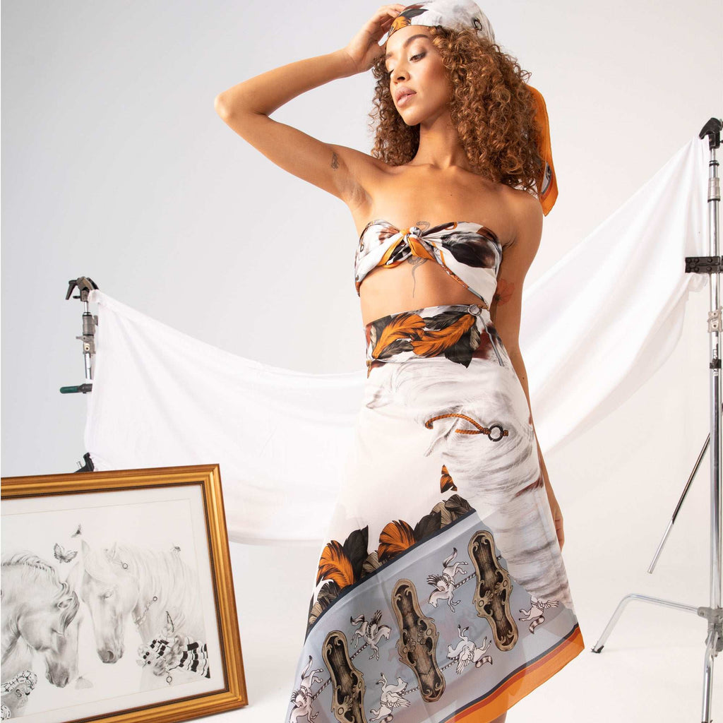 Free Spirit / Vahşi Atlar & Kelebekler Krem İpek Twill 135 cm Şal