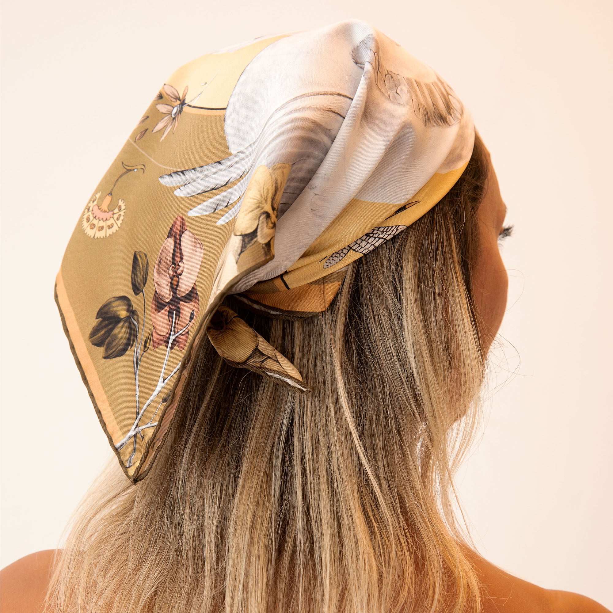 Cabala / Kuğular & Orkideler Haki İpek Twill 53 cm Bandana Fular