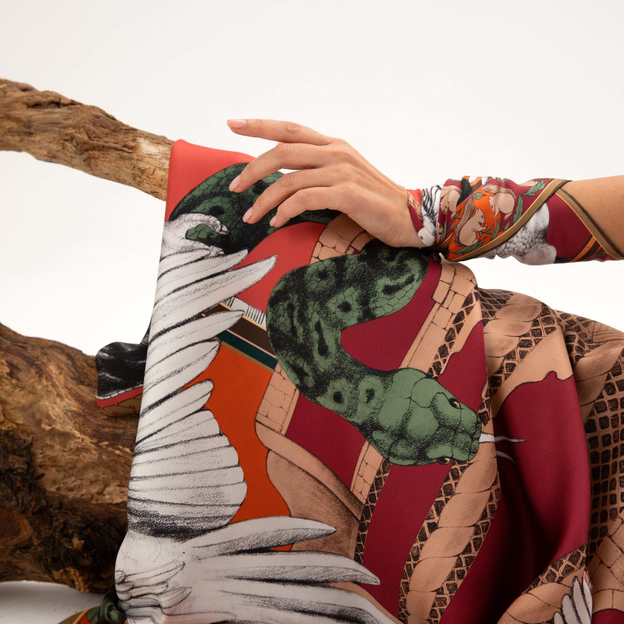 Miniature Palace / Kuşlar & Köşk Bordo İpek Twill 53 cm Bandana Fular