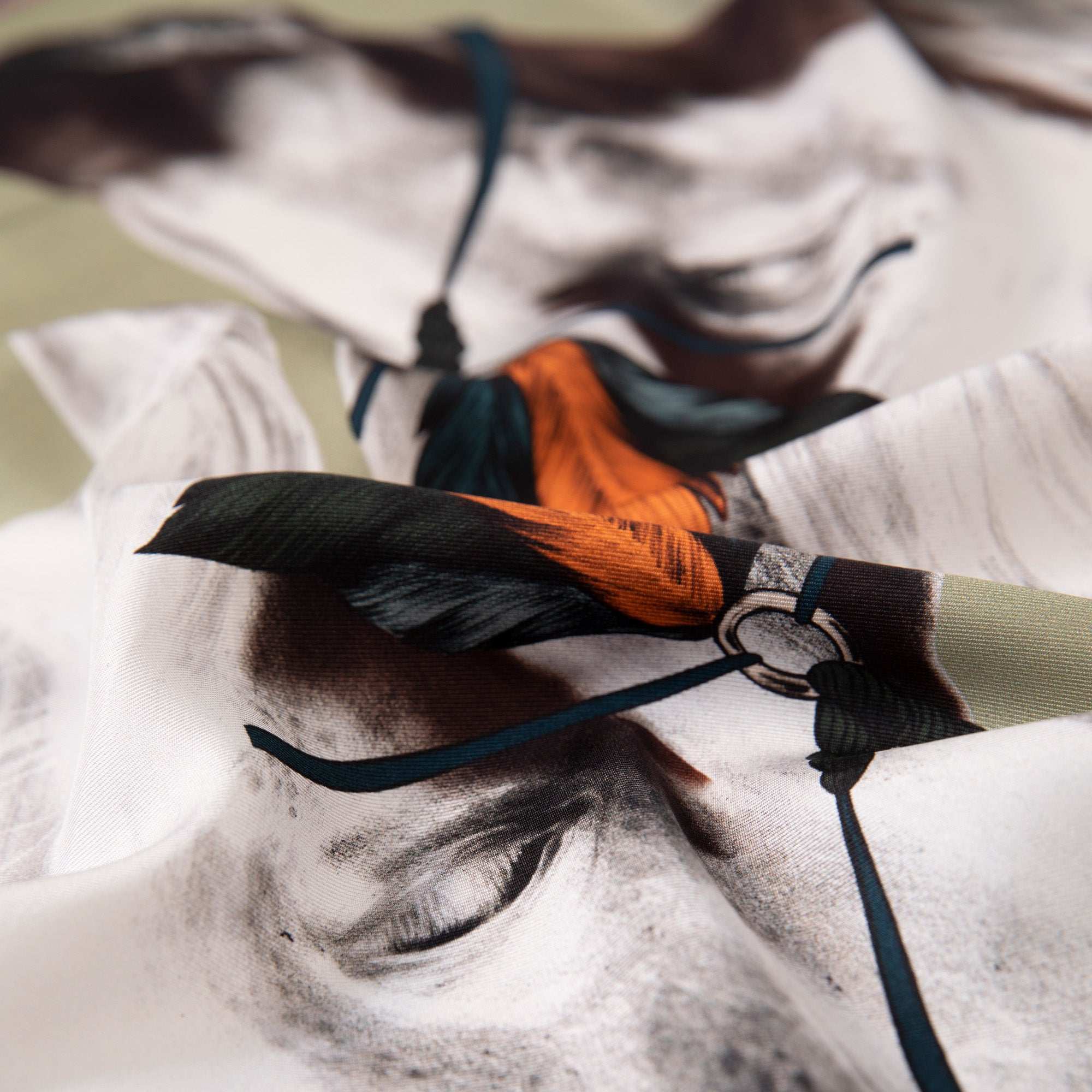 Free Spirit / Vahşi Atlar & Kelebekler Mint İpek Twill 53 cm Bandana Fular