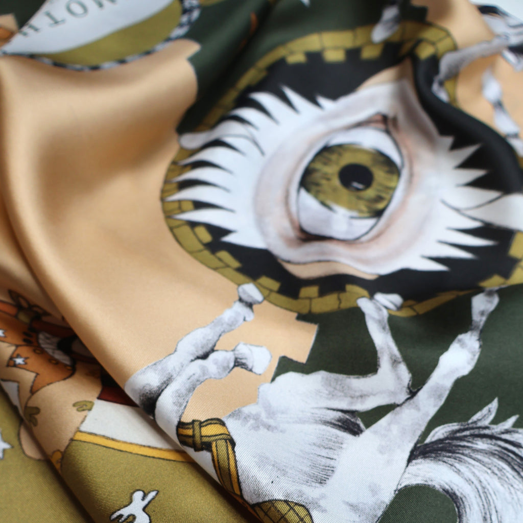 Ritmo Di Zoccoli / Atlar ve Gözler Zeytin Yeşili İpek Twill 106 Cm Eşarp