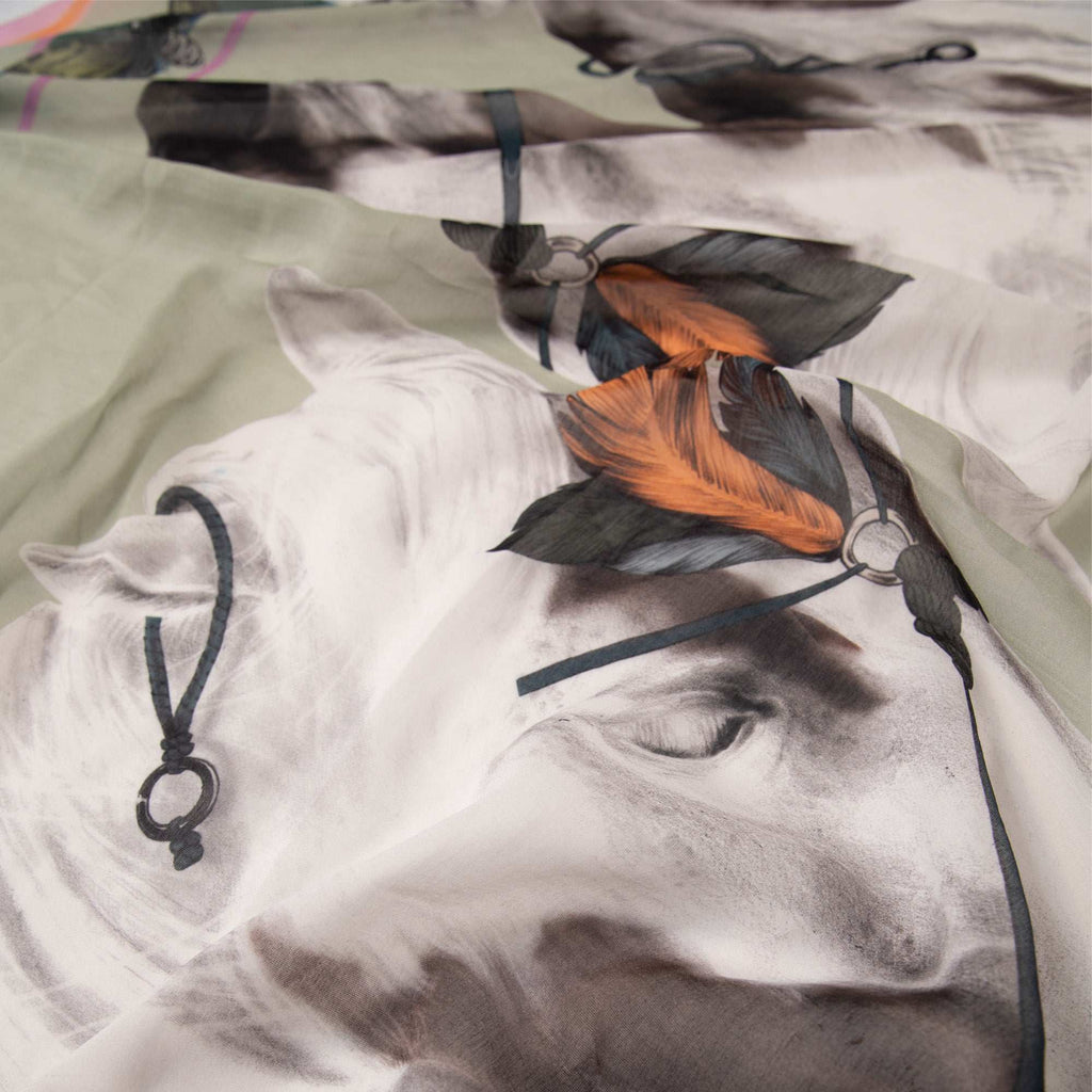 Free Spirit / Vahşi Atlar & Kelebekler Mint İpek Koton 135 cm Şal