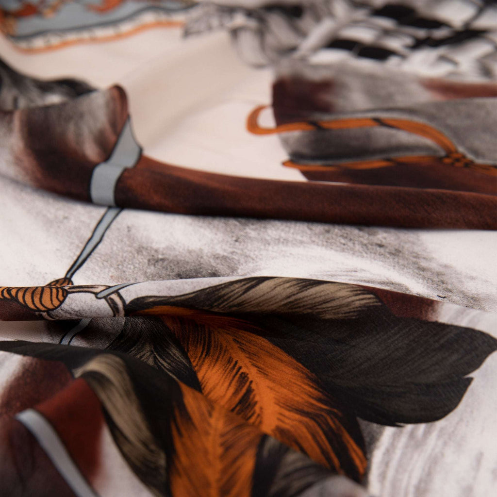 Free Spirit / Vahşi Atlar & Kelebekler Krem İpek Krep 135 cm Şal