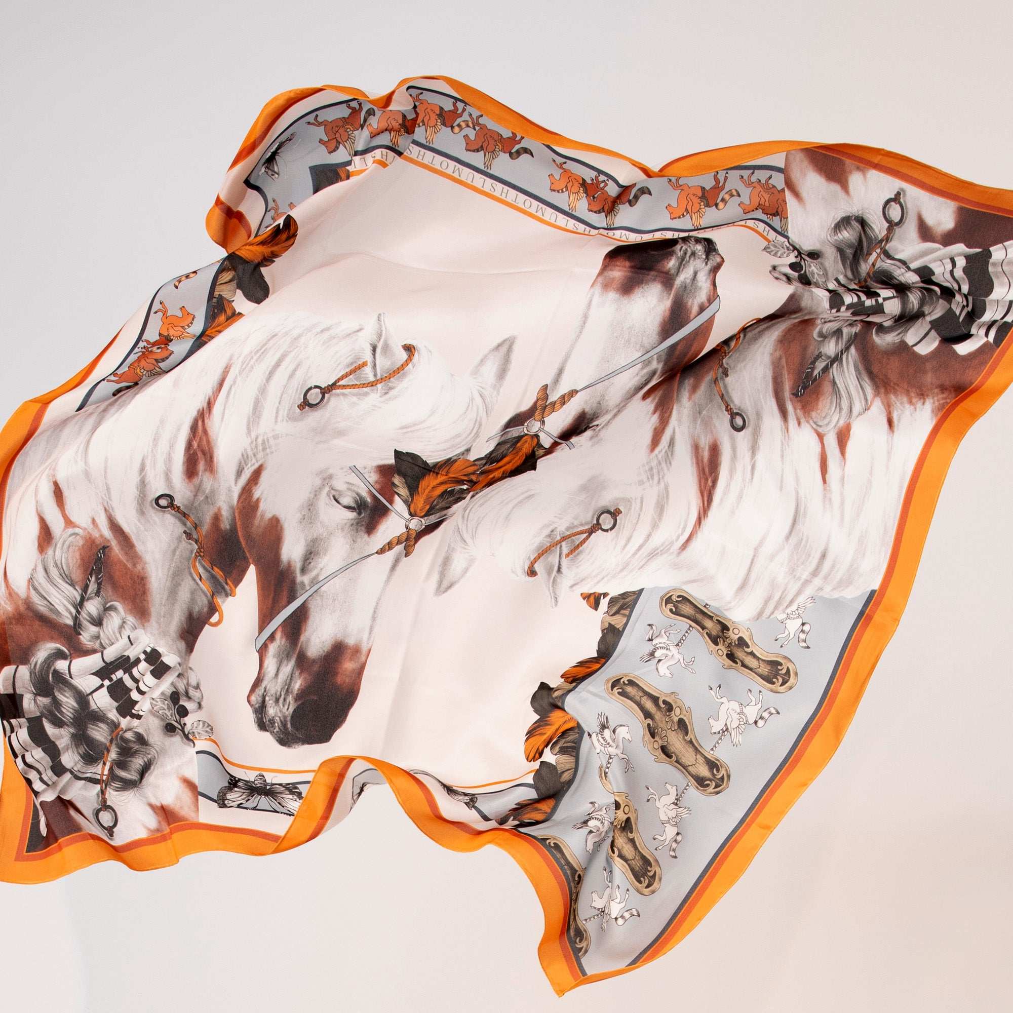 Free Spirit / Vahşi Atlar & Kelebekler Krem İpek Twill 90 cm Eşarp