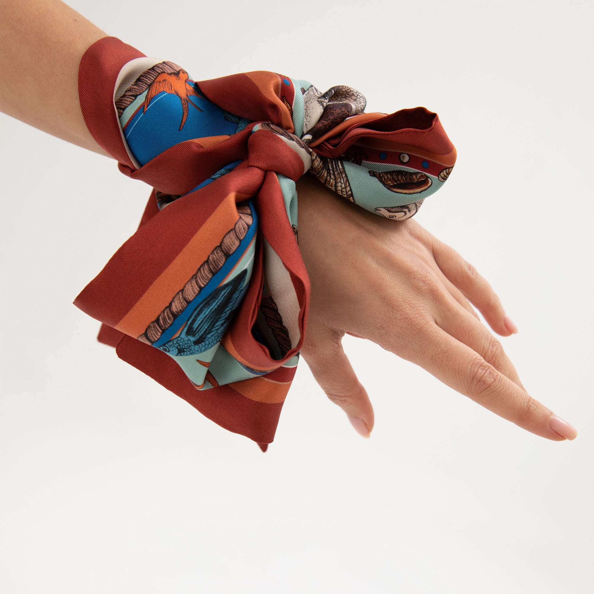 Marine / İnci & Yengeç Mercan-Mint İpek Twill 14cm X 130 cm Şerit Eşarp